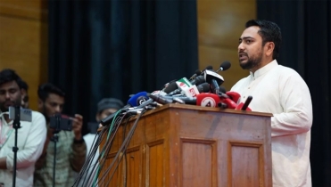 রাজপথে লড়াইয়ের হুঁশিয়ারি নাহিদ ইসলামের